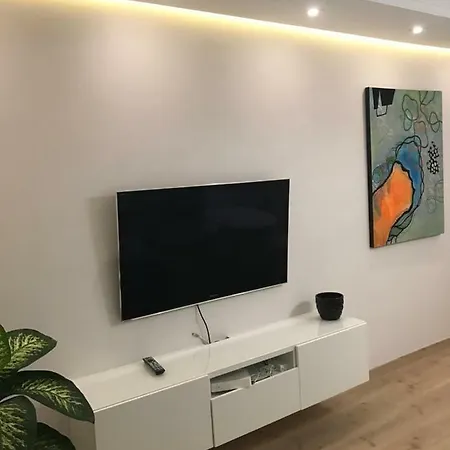 No.1 Apartment *
